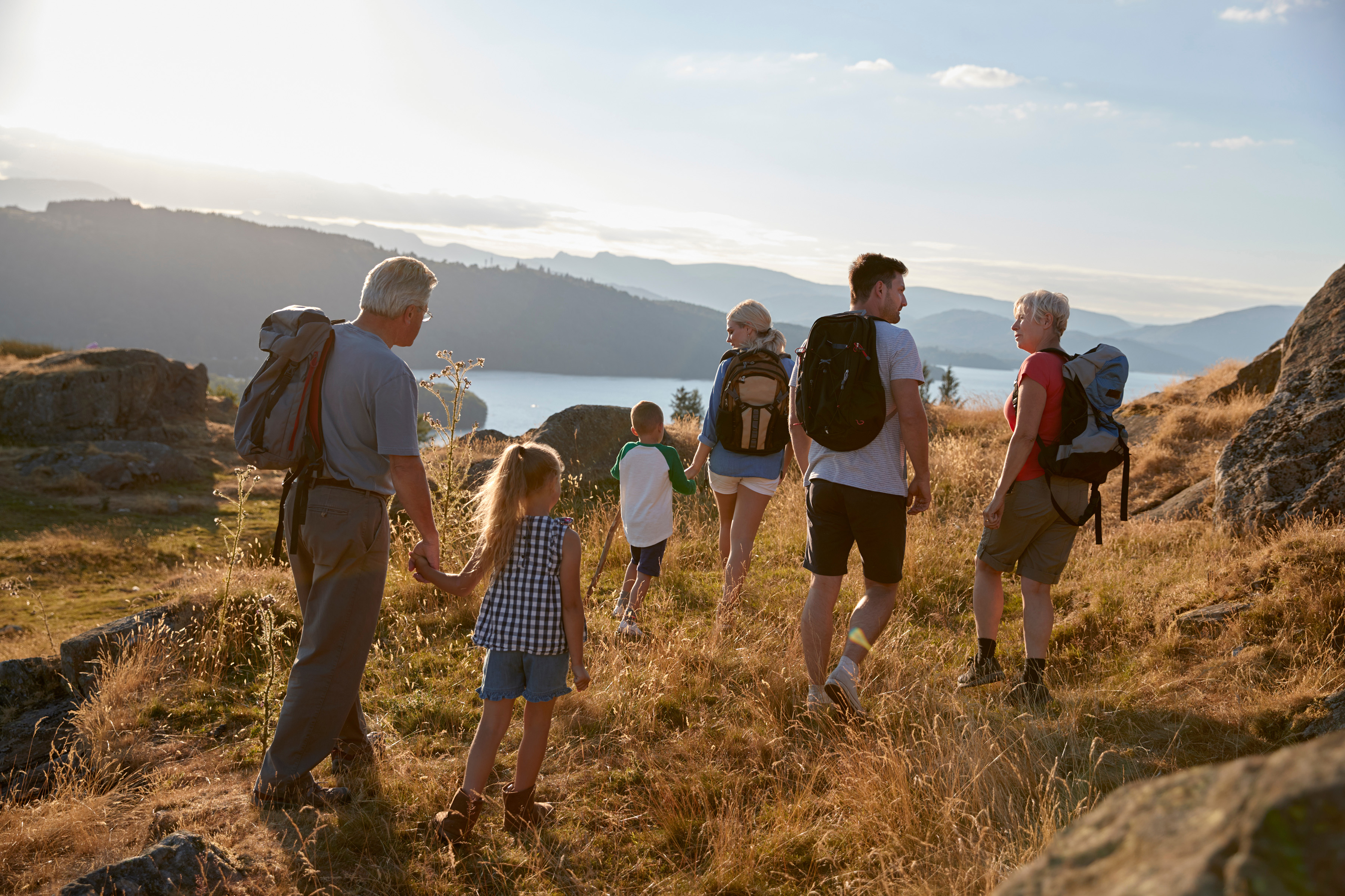 Family hiking in the Columbia Gorge